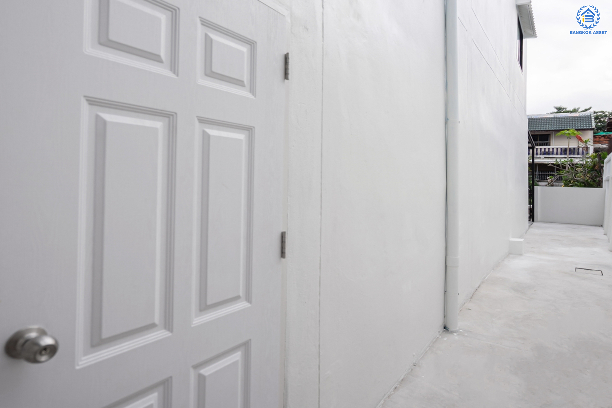 บ้านมือสองตกแต่งใหม่ ม.ฉัตรมณี บางซ่อน ทาวน์เฮ้าส์ 3 ชั้น หลังมุม เนื้อที่ 23.3 ตร.ว. ฟังก์ชัน 3 ห้องนอน 3 ห้องน้ำ จอดรถได้ 2 คัน บนที่สุดแห่งทำเล! ย่านกรุงเทพ-นนท์ ใกล้ตลาดจตุจักร ทางด่วน "ศรีรัช" และรถไฟฟ้าสายสีม่วง "สถานีบางซ่อน"